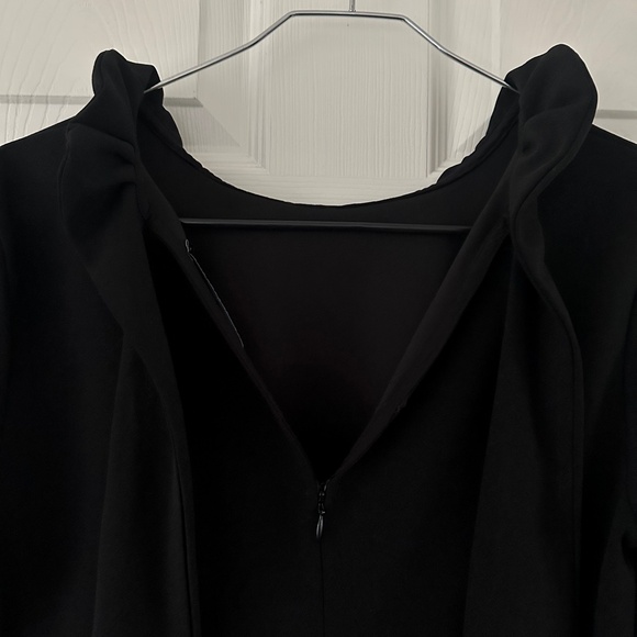 Tuckernuck Pomander Place Daphne Dress Black Women’s Size Small - Picture 11 of 16